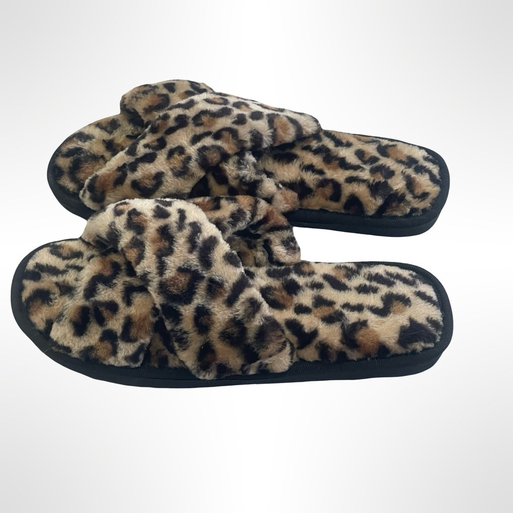Unbranded Leopard Print Fuzzy Slippers M - Picture 2 of 5